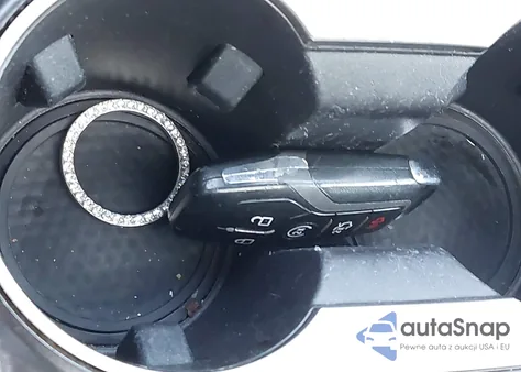 2017 Lincoln Mkx Reserve z USA, uszkodzony, nr VIN 2LMPJ8LR7HBL48876